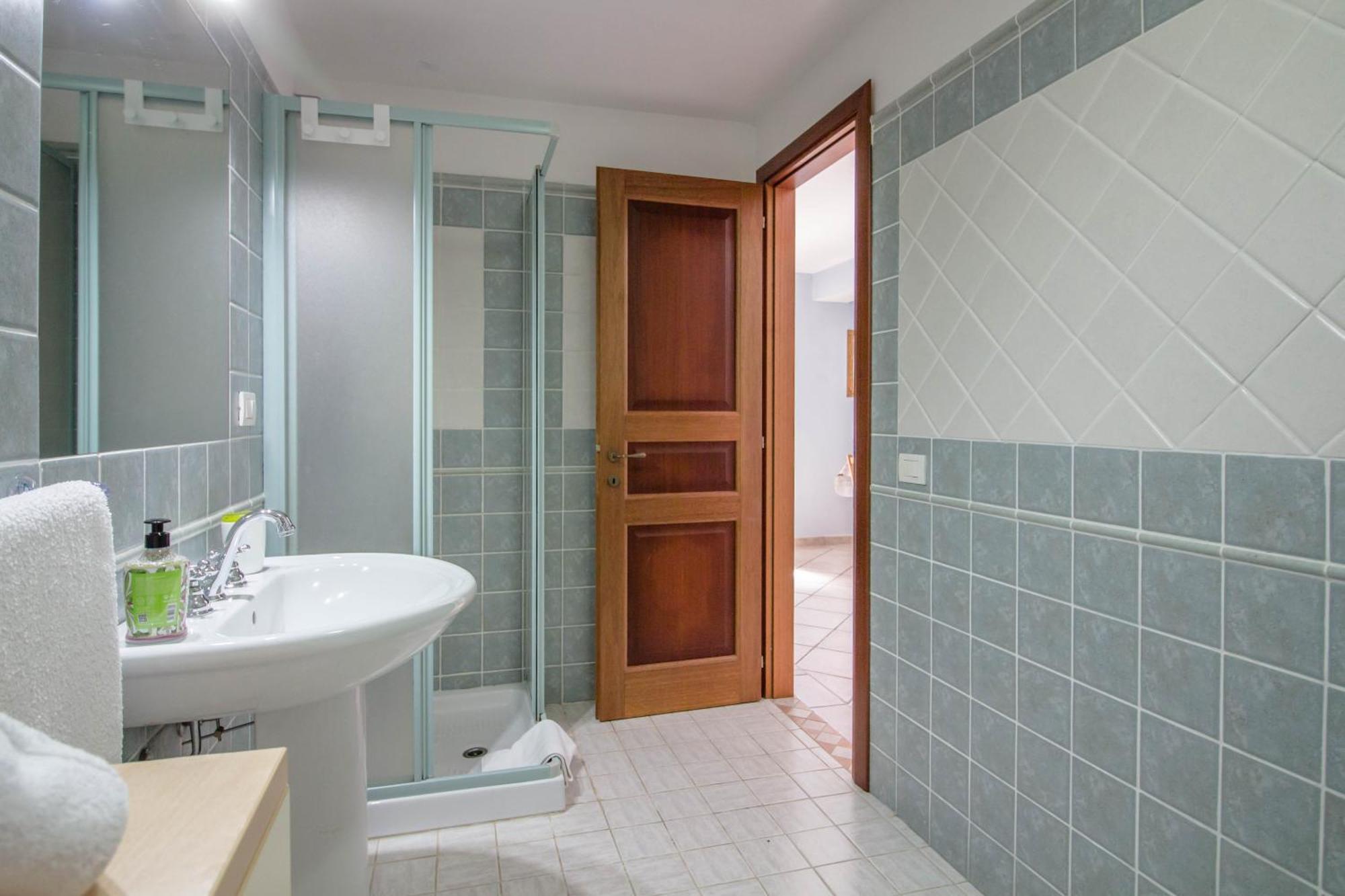 Rovo House 2, Pittulongu, Olbia Apartment Exterior photo