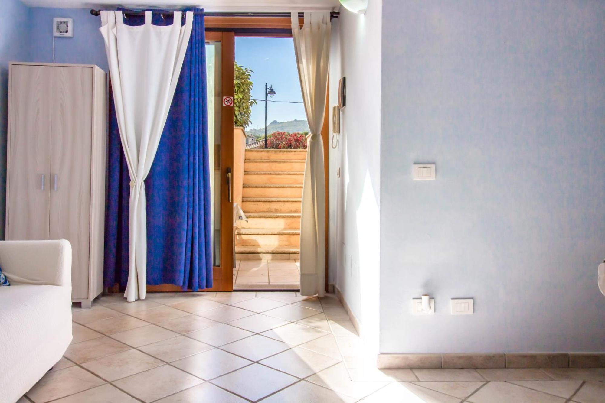 Rovo House 2, Pittulongu, Olbia Apartment Exterior photo