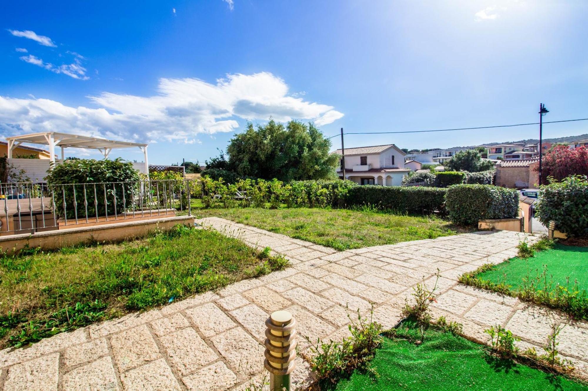 Rovo House 2, Pittulongu, Olbia Apartment Exterior photo